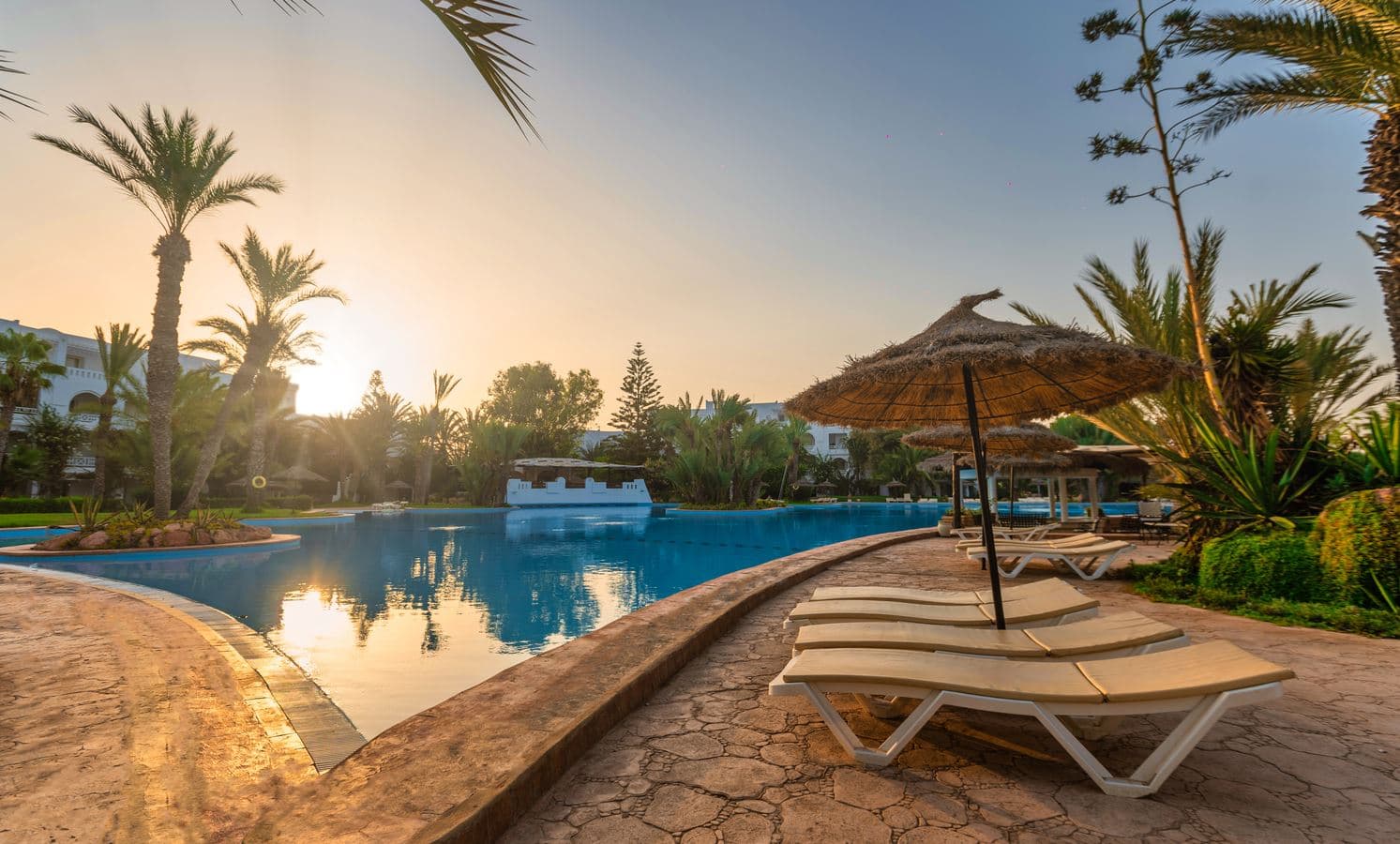 pools-outdoor-pool