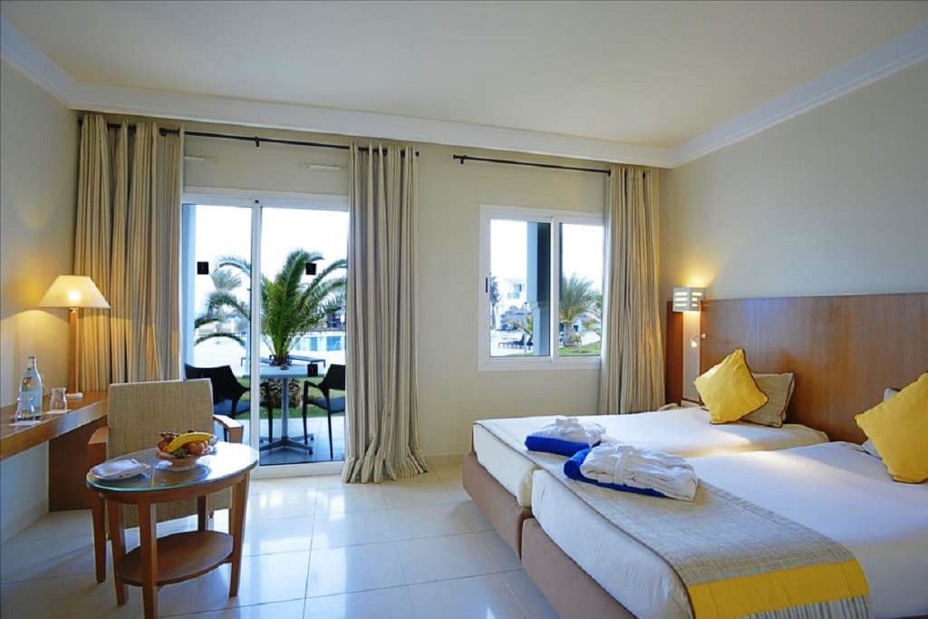 rooms-room-standard-mainbuilding