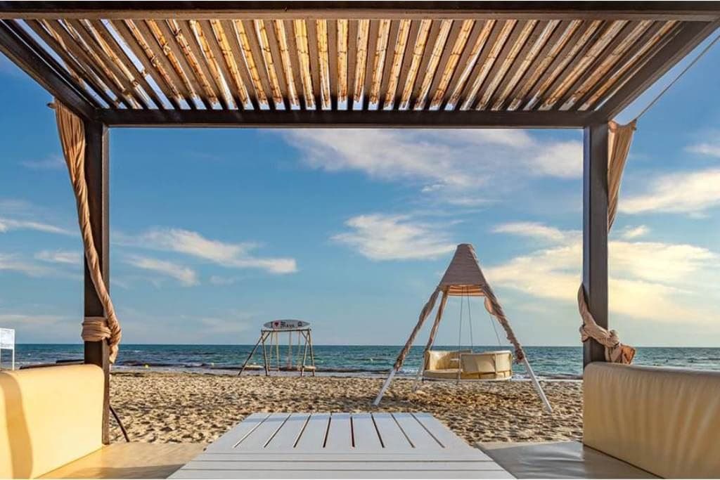 bars-beach-bar