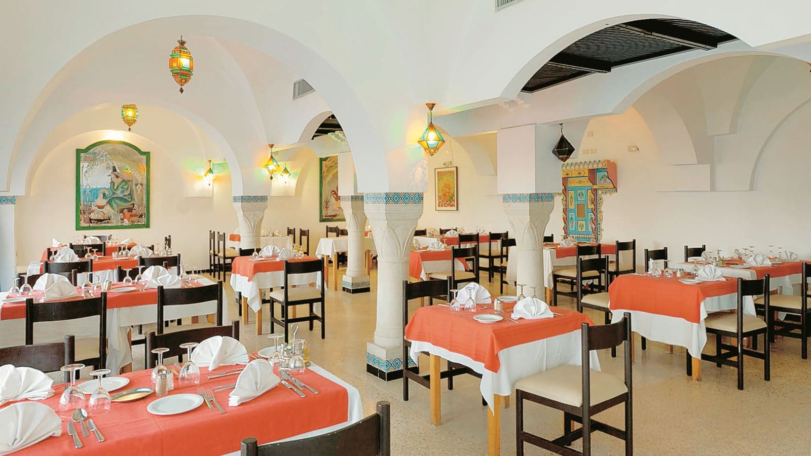 restaurants-restaurant-habibis