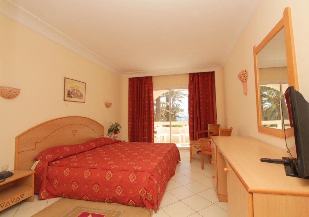 rooms-connection-room