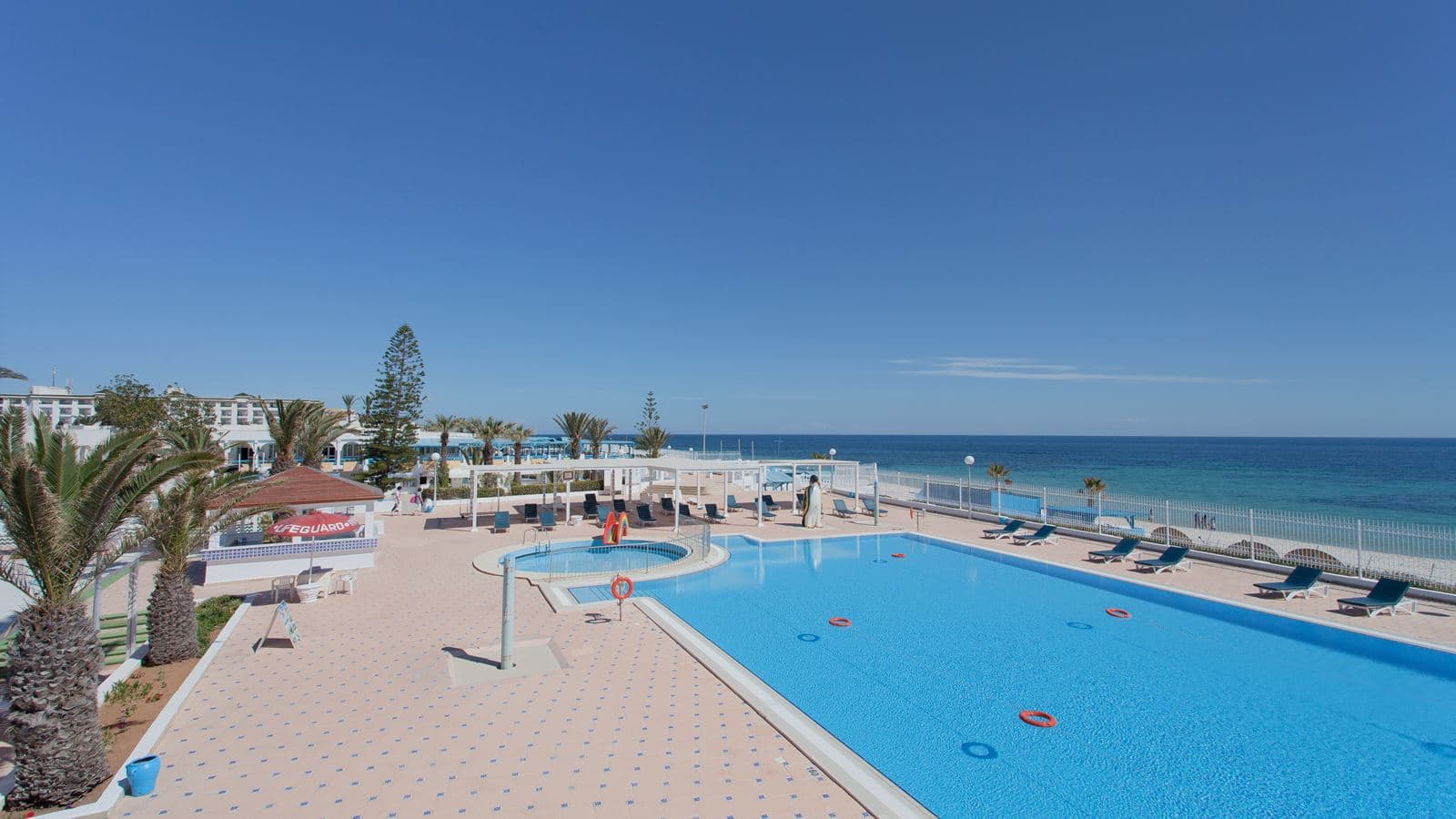 pools-outdoor-pool
