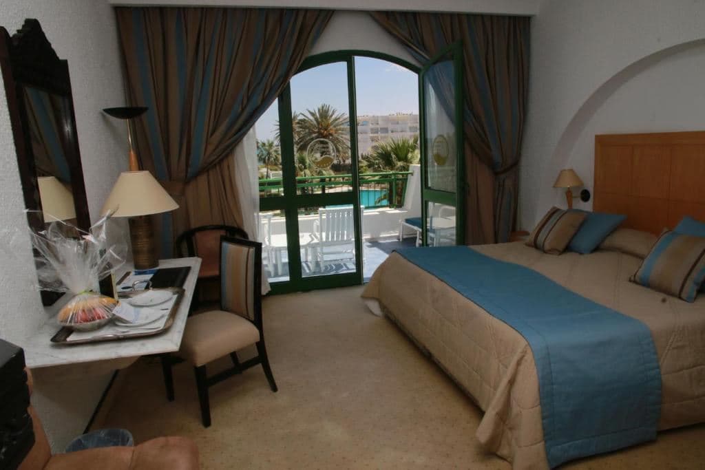 rooms-room-standard