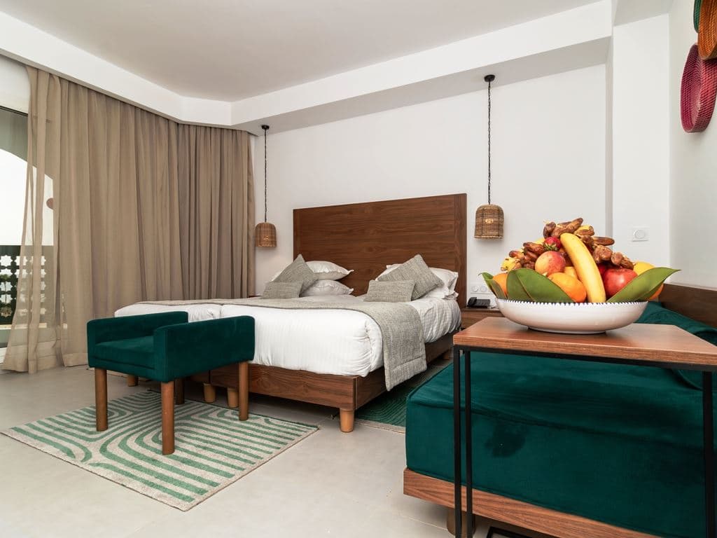 rooms-superior-room