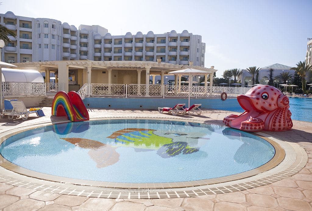 pools-outdoor-childrens-pool