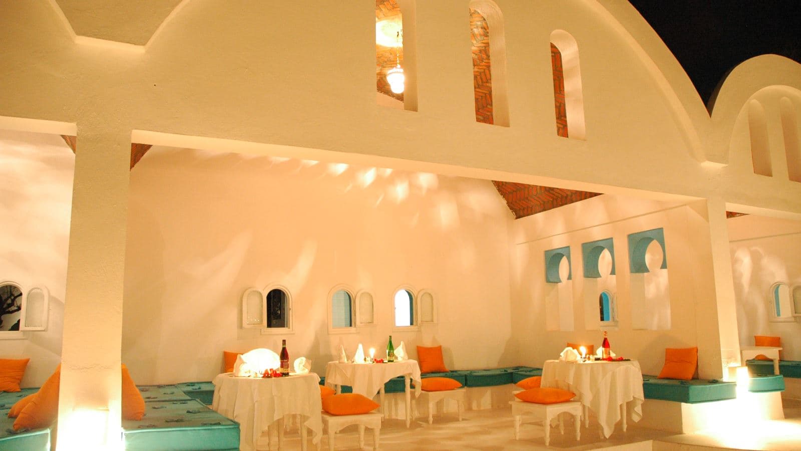 bars-moorish-cafe