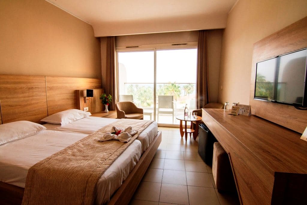rooms-room-standard-sea-view