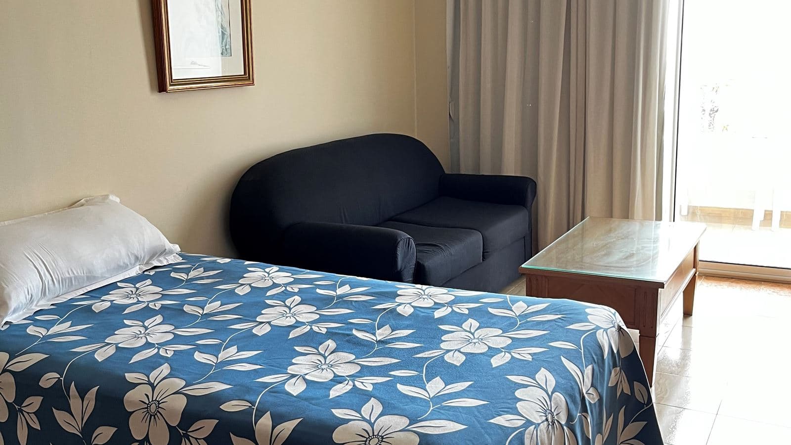 rooms-family-seaview
