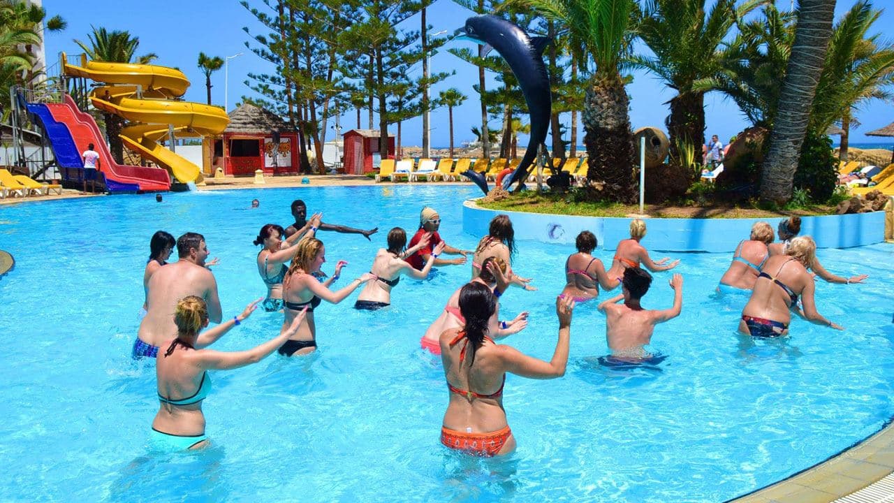 animation-outdoor-pool