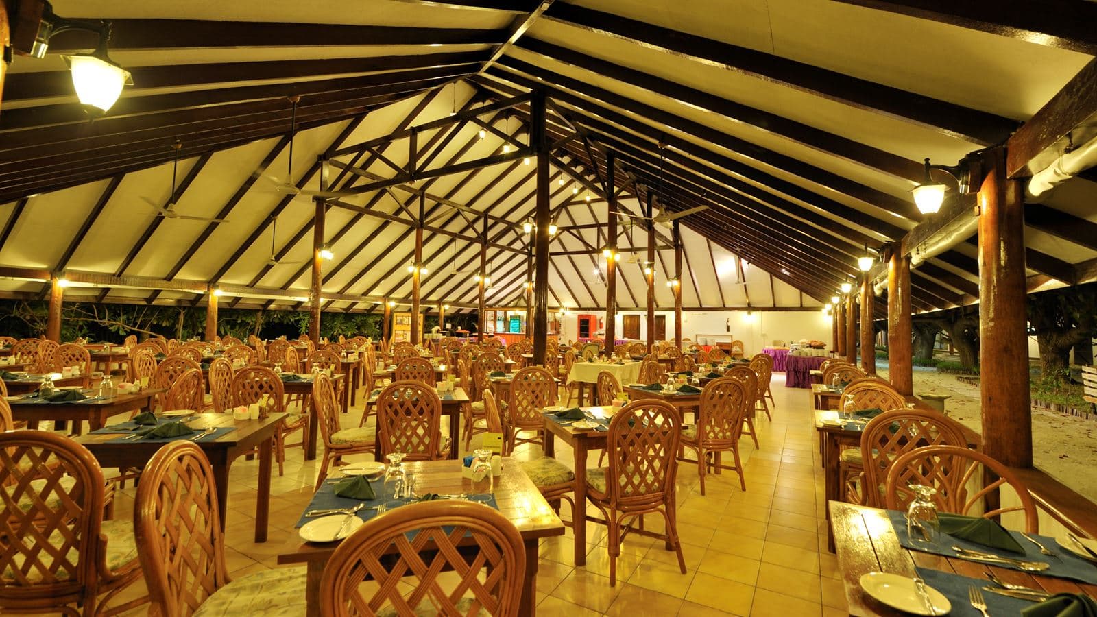 restaurants-farivalhu