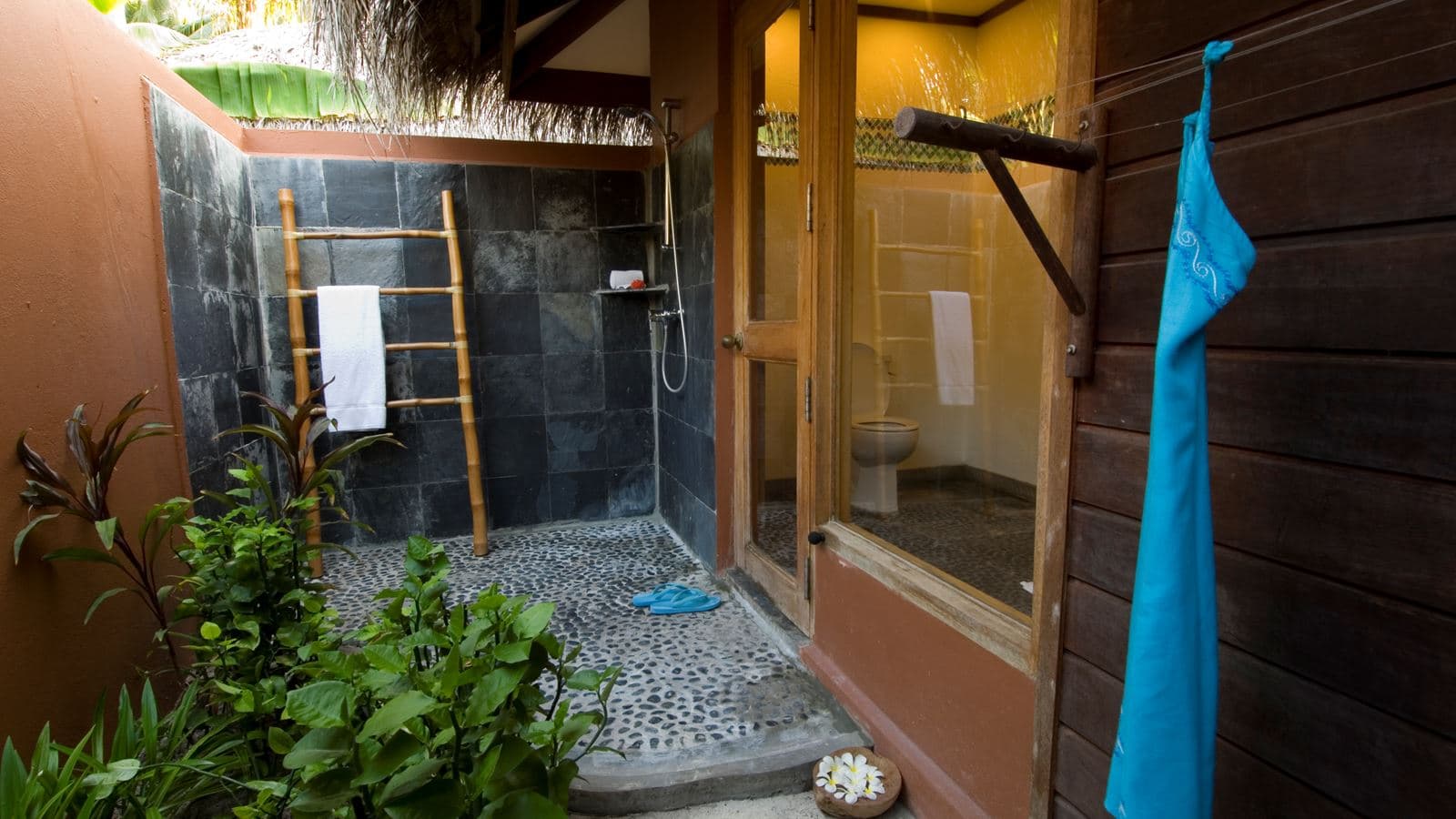 rooms-beach-villa