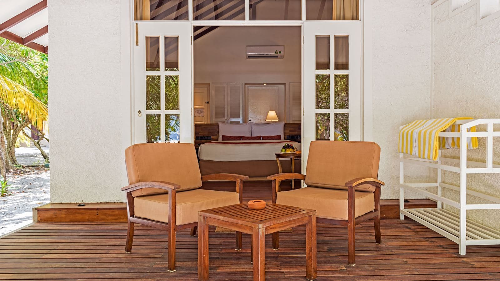 rooms-beach-villas