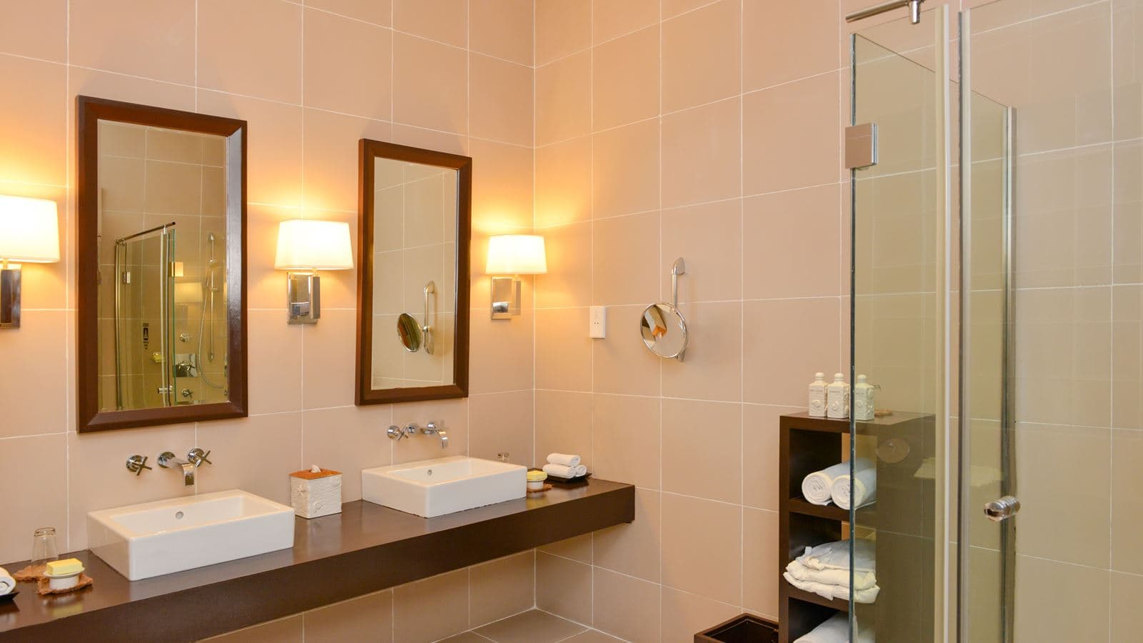 rooms-water-villas