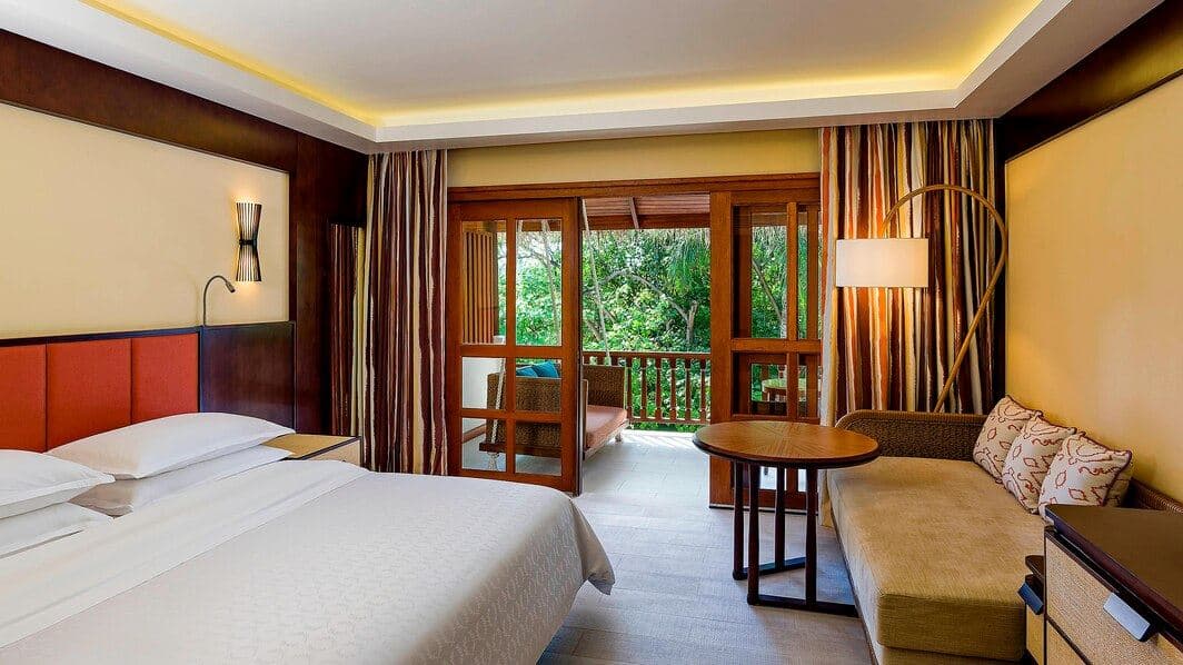 rooms-deluxe-room