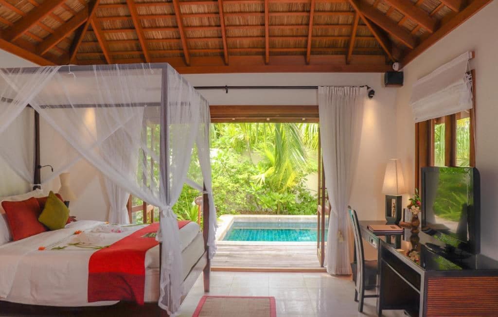 rooms-private-villa-family-suite