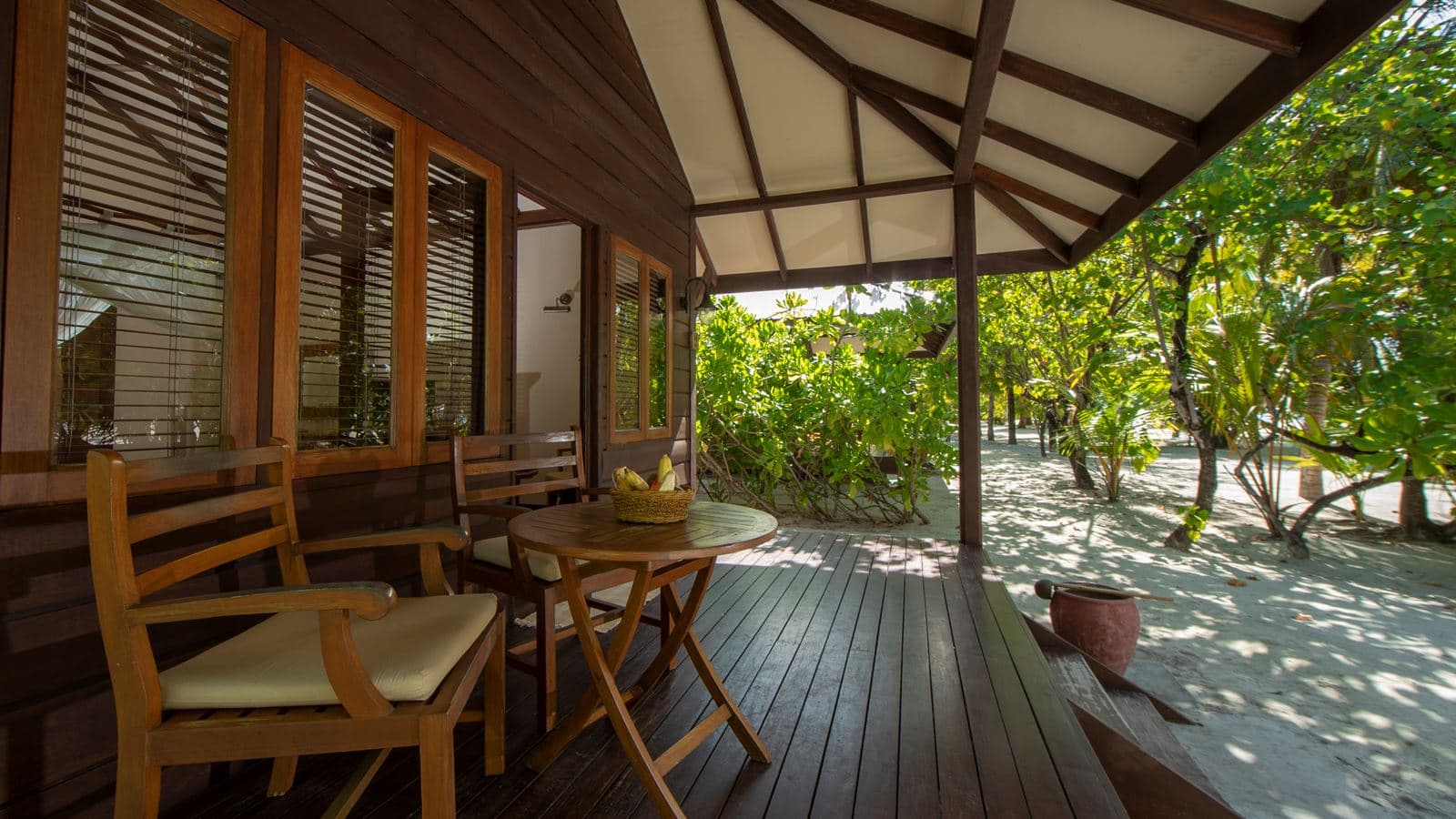 rooms-deluxe-villa