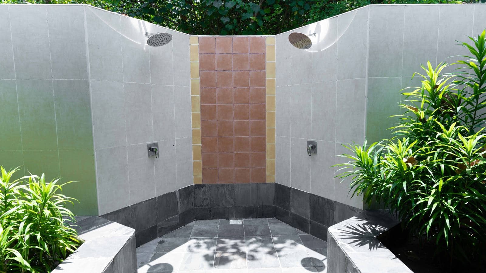 rooms-garden-villa