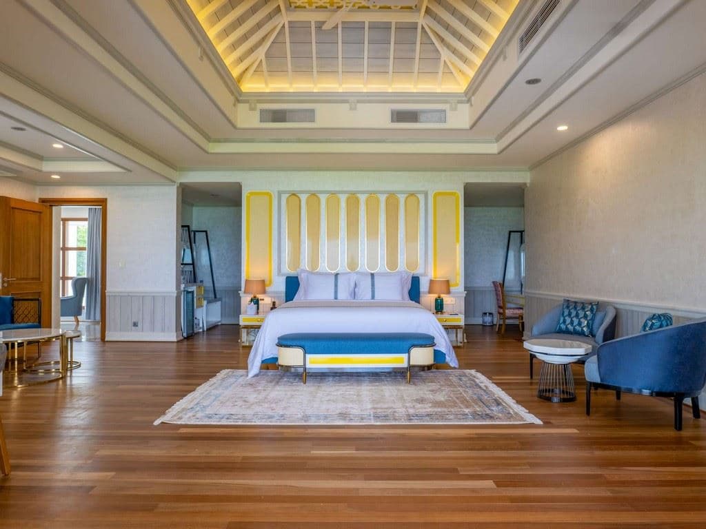 rooms-sultan-beach-residence-with-sunset-pool-4-br