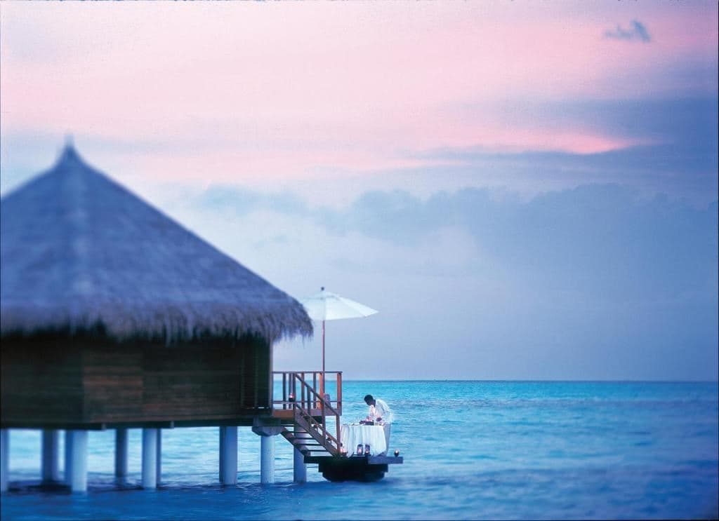 rooms-deluxe-lagoon-villa-with-pool