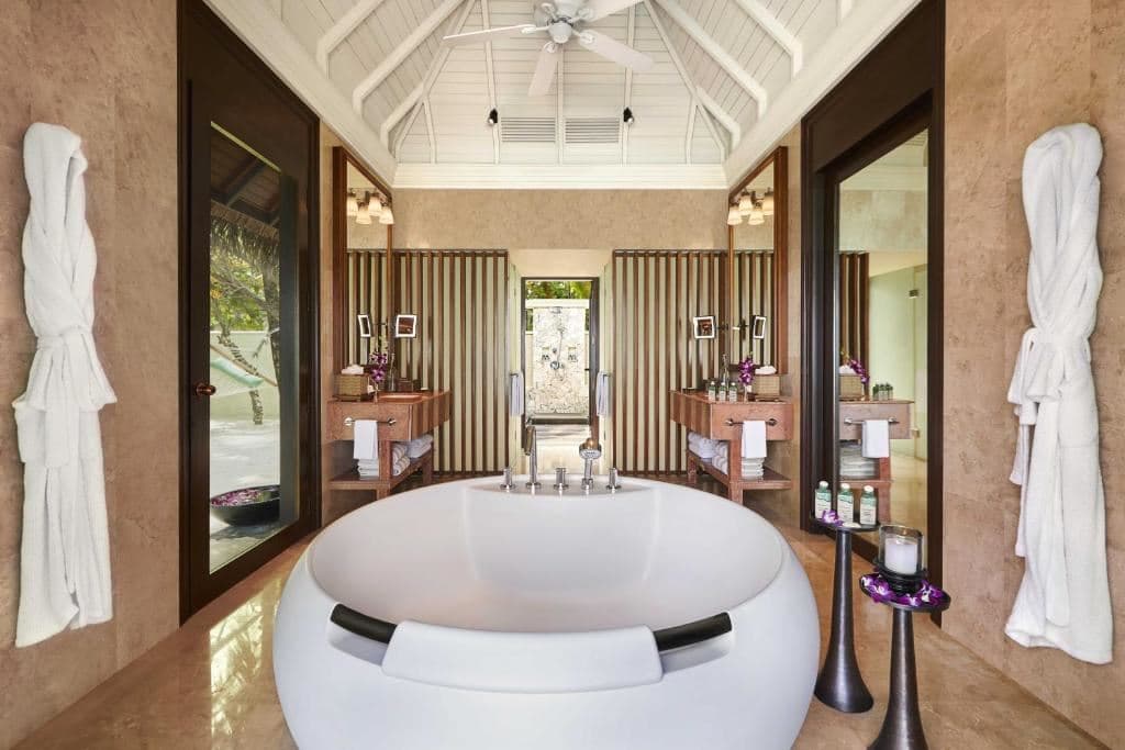 rooms-premium-villa-with-pool