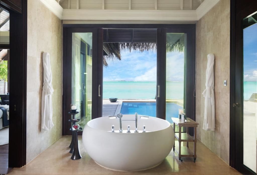 rooms-premium-villa-with-pool