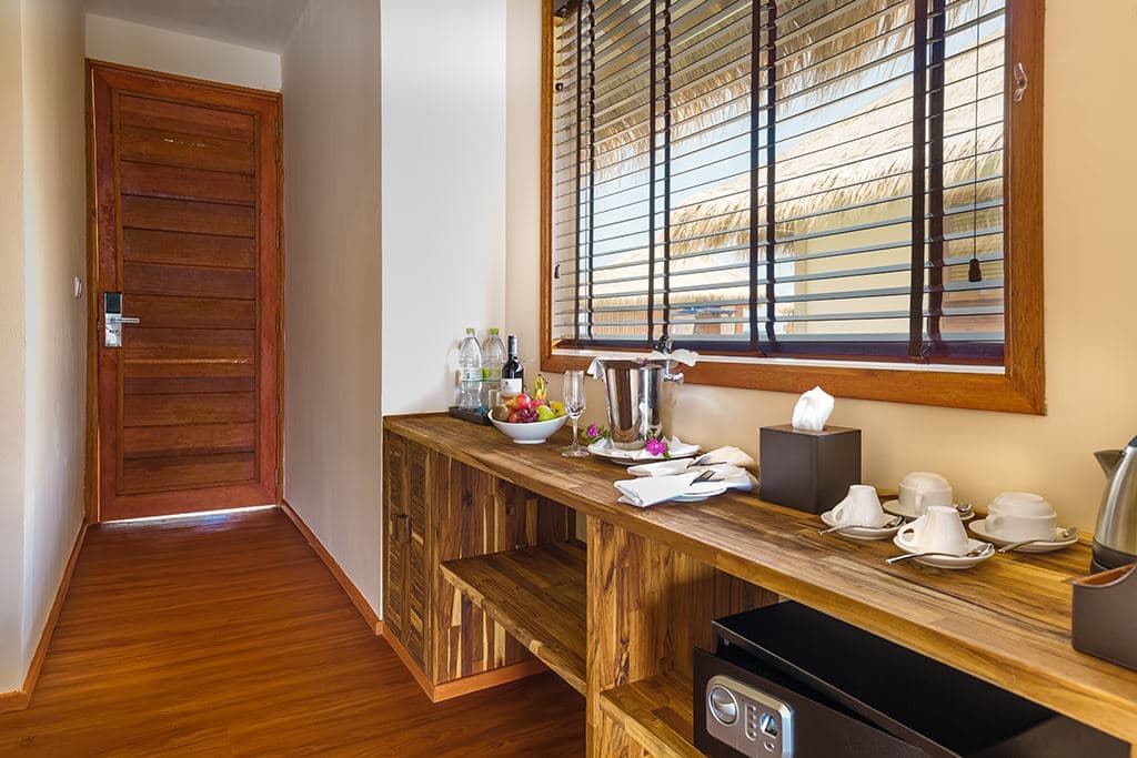 rooms-water-villa