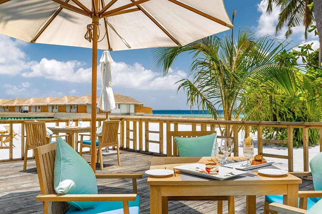 restaurants-olive-me-restaurant