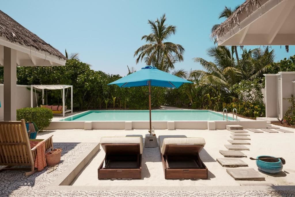 rooms-two-bedroom-beach-pool-villa