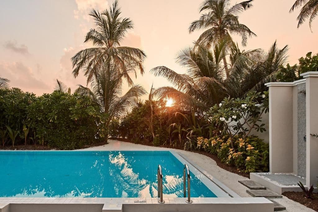rooms-two-bedroom-beach-pool-villa