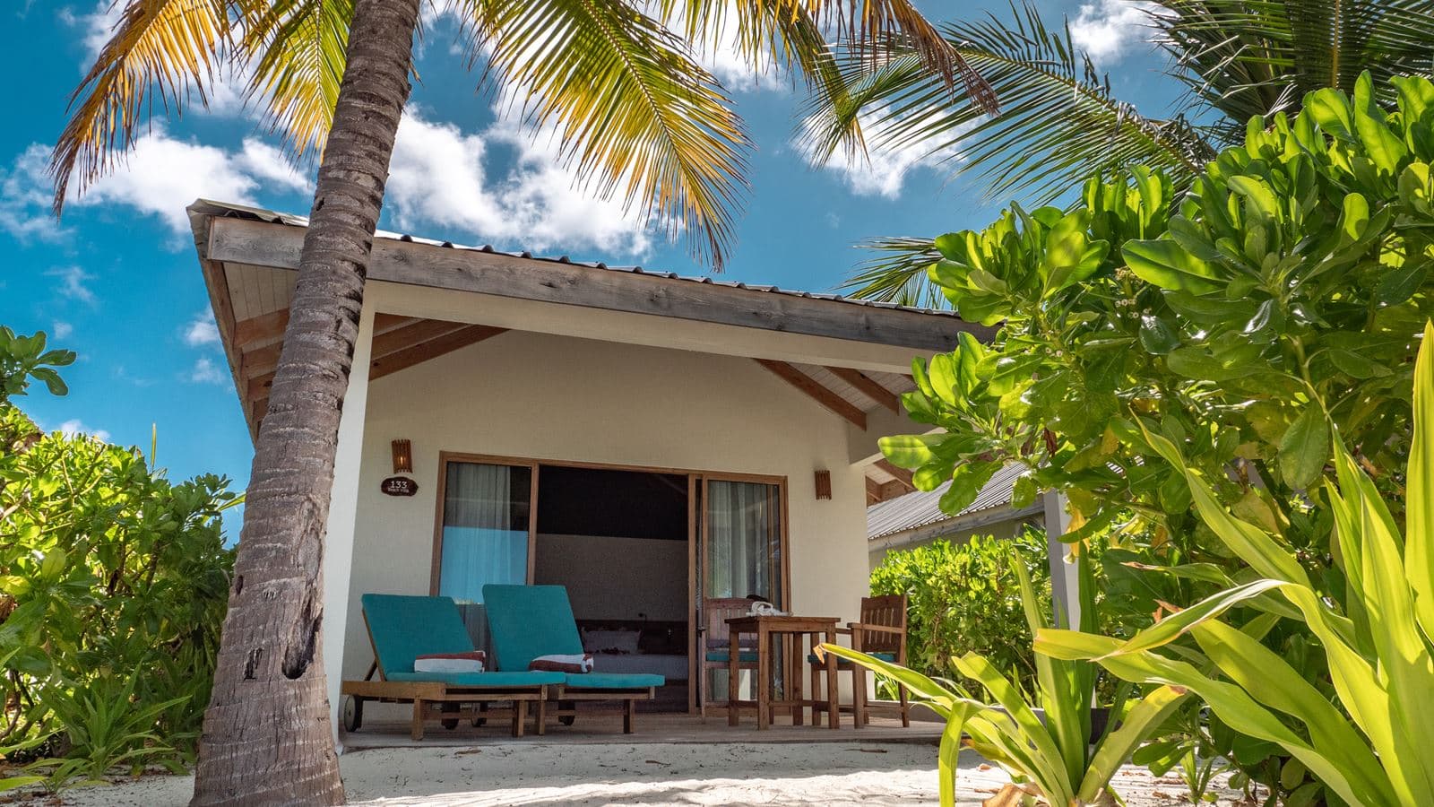 rooms-beach-villa