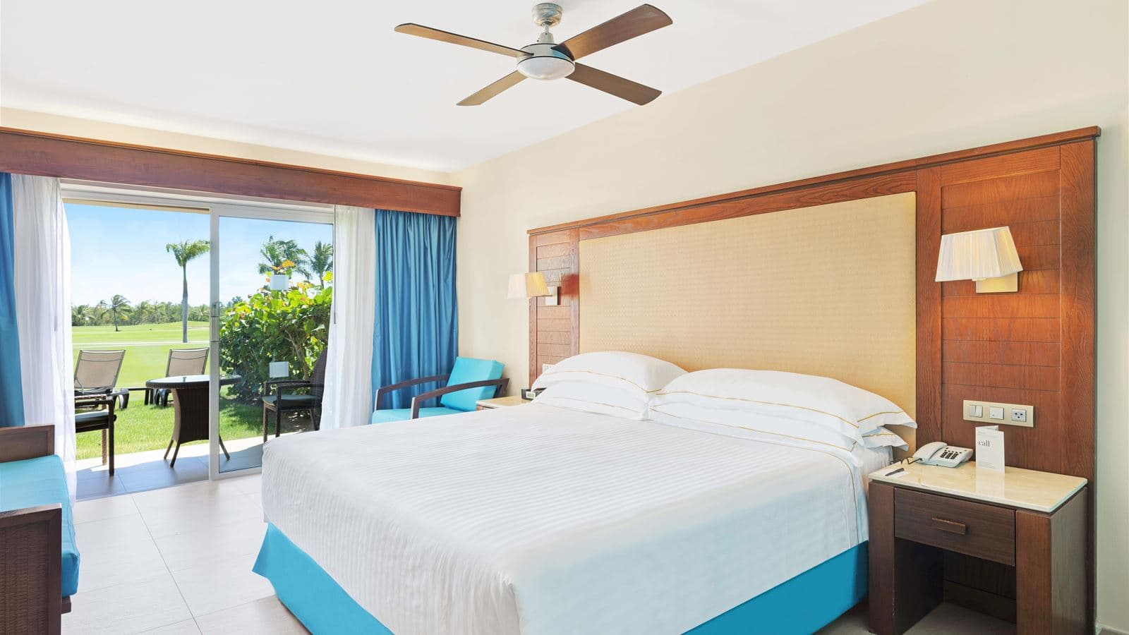 rooms-superior-room