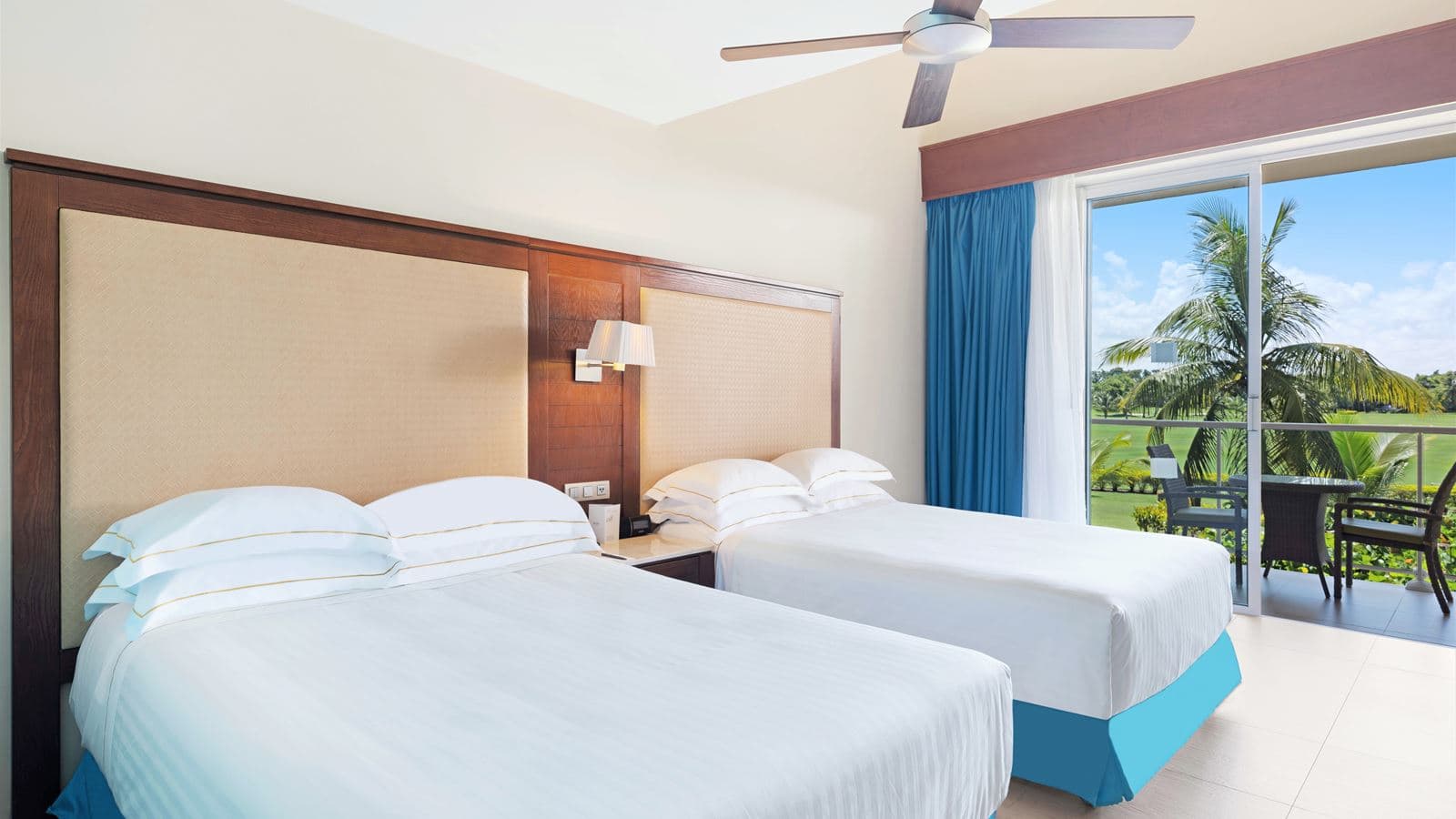 rooms-superior-room