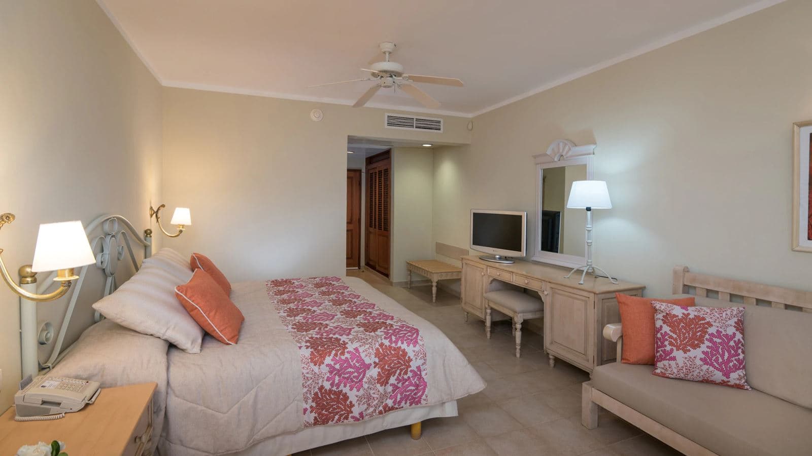 rooms-premium-room