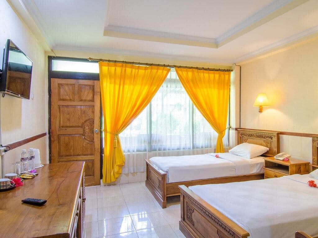 rooms-superior-room