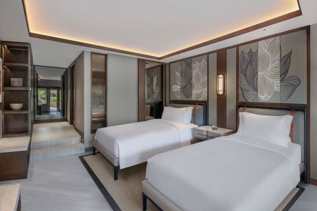 rooms-deluxe-lagoon-view