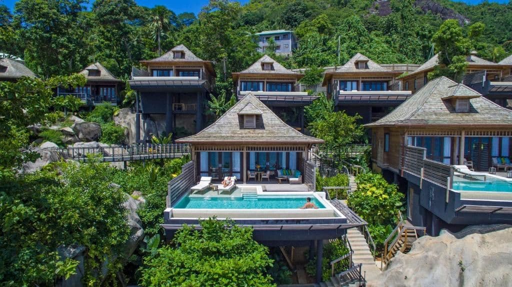 rooms-grand-ocean-view-villa-with-infinity-pool