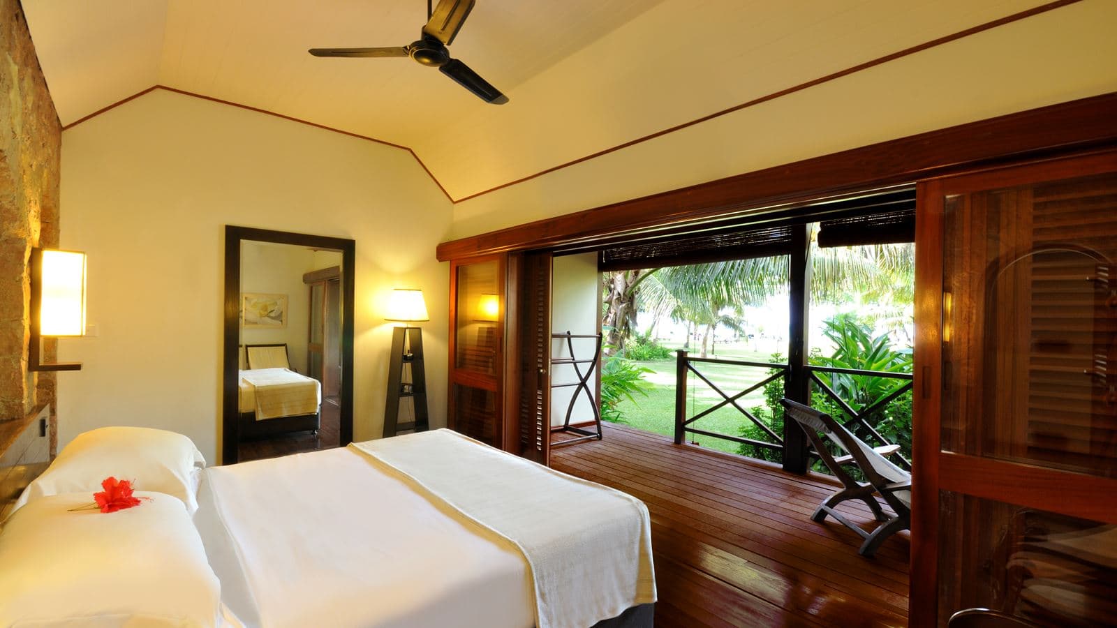 rooms-superior-room