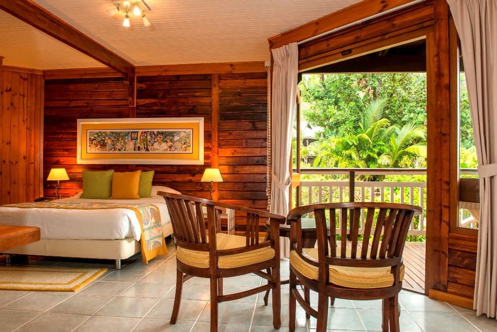 rooms-family-room-superior