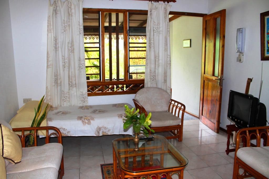 rooms-standard-room