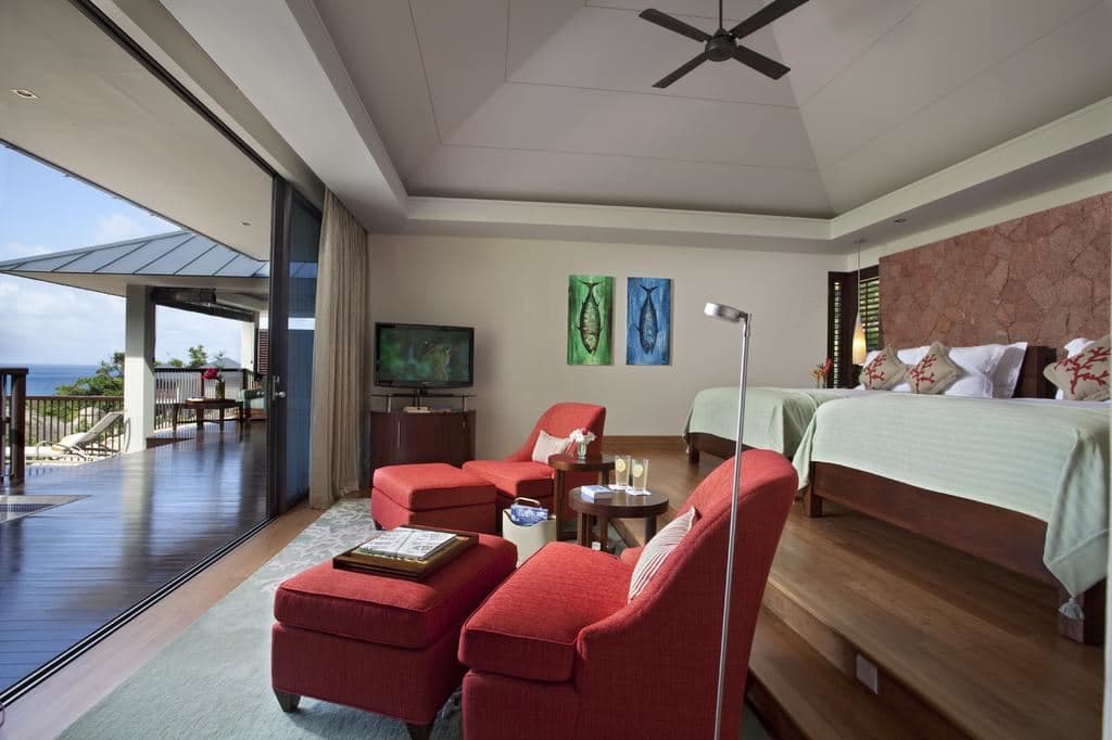 rooms-partial-ocean-view-pool-villa