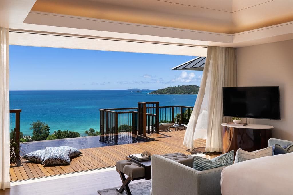 rooms-panoramic-pool-villa