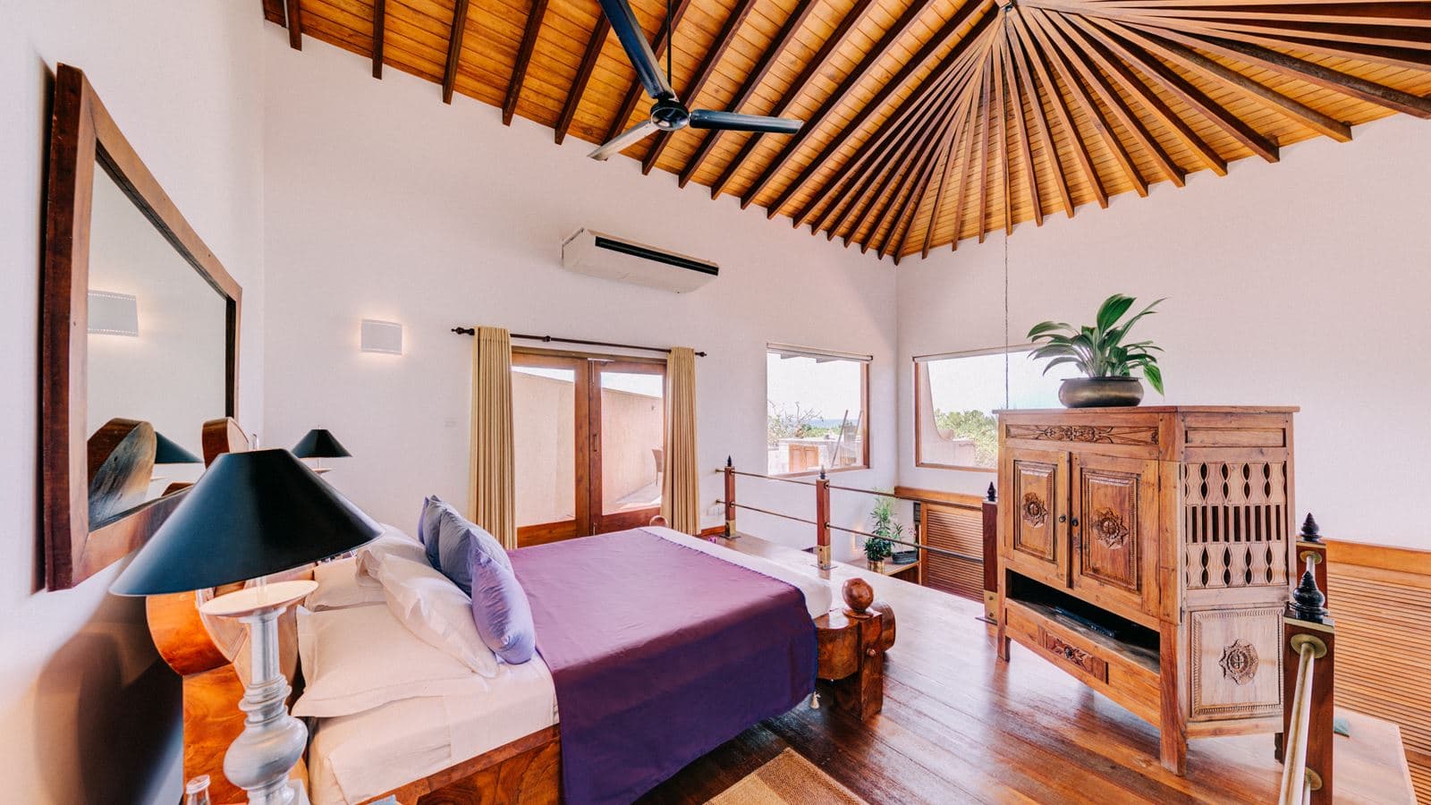 rooms-surya-suite