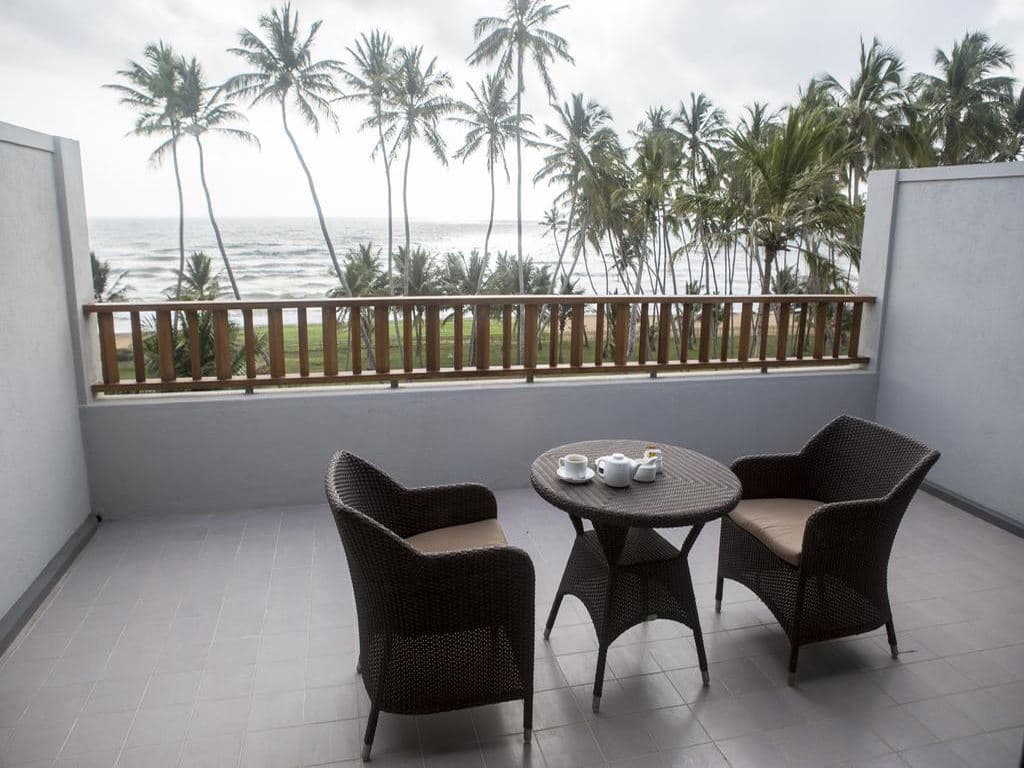 rooms-club-suite