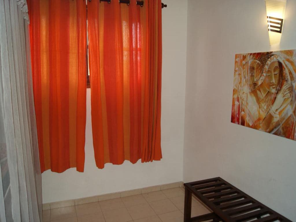 rooms-deluxe-room