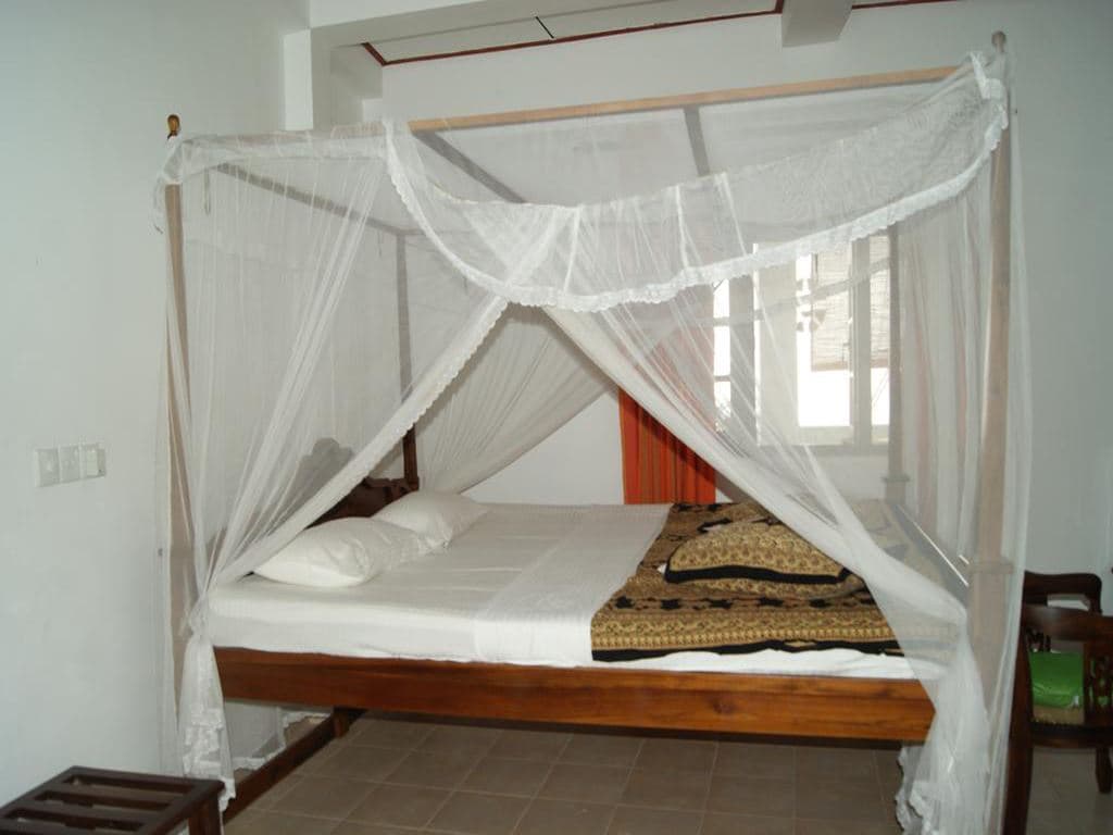 rooms-deluxe-room