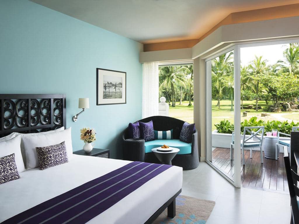 rooms-deluxe-room-garden-view