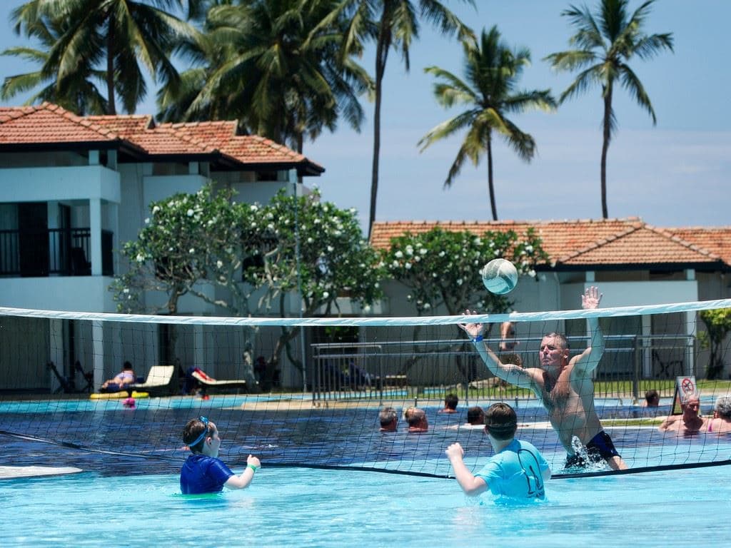 pools-outdoor-pool