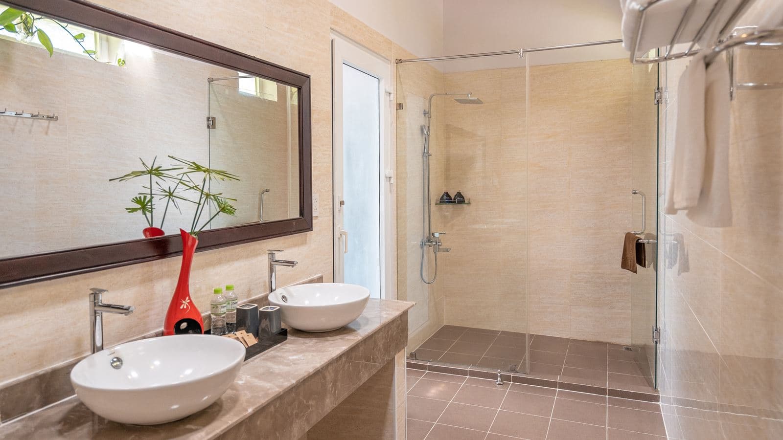 rooms-deluxe-gardenview