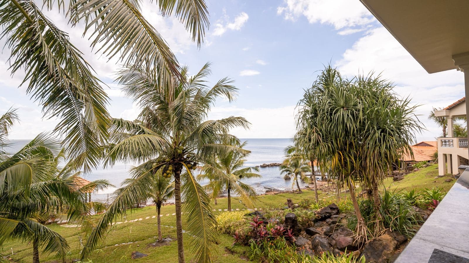 rooms-villa-seaview