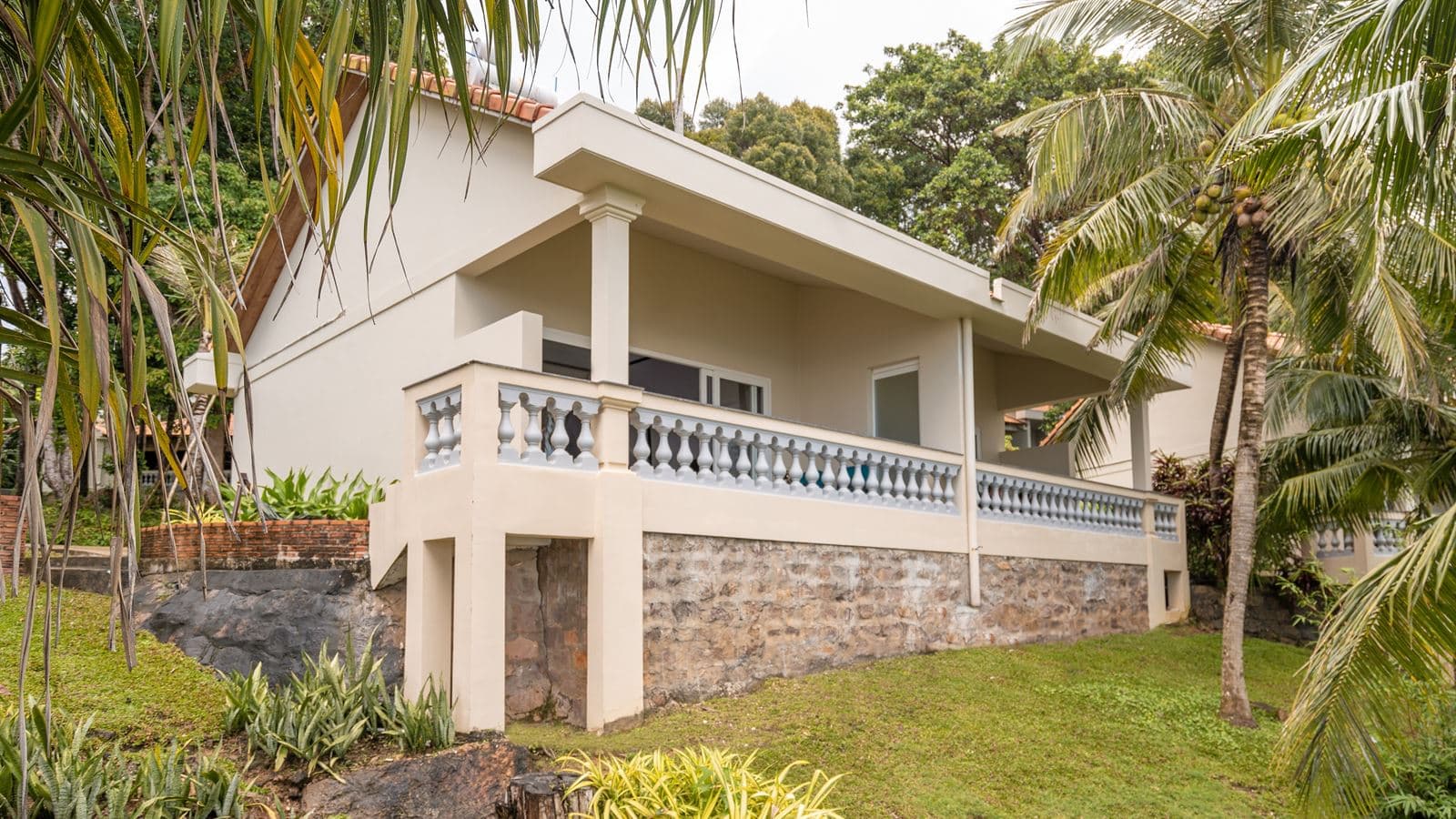 rooms-villa-seaview